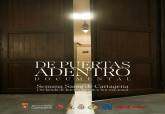 Cartel del documental 'De puertas adentro'