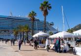 Mercadillo Portuarte en la terminal de cruceros del Puerto
