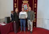 Entrega de placas a empleados p�blicos jubilados 2025/2026