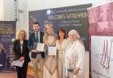 Entregados los premios del concurso de embellecimiento de balcones y escaparates de Semana Santa. Primer premio balc�n.