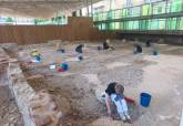 Erasmus de Eslovaquia hacen pr�cticas de arqueolog�a en Cartagena. Junio, 2026.