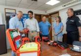La Policía Local de Cartagena estrena cinco desfibriladores en sus vehículos para reforzar la cardioprotección