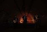 Arde Bogot� rueda su videoclip 'El club de la gente sola' en los t�neles del Espalmador (Cartagena)