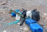 Jornada de limpieza en Cala Salitrona, D�a Mundial de las Playas
