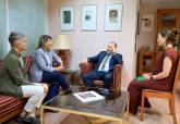 Encuentro de la alcaldesa, Noelia Arroyo, con el embajador de Irlanda en Espa�a