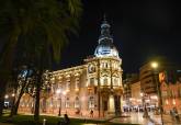 Nueva iluminaci�n ornamental del Palacio Consistorial. Octubre, 2026.