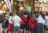 Visita de centros escolares a la Feria del Libro 2026