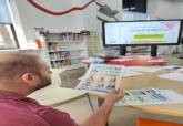 Laboratorio de accesibilidad en la biblioteca Do�a Centenito de El Luzzy