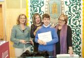 F�lix Conesa, primer premio del Concurso de Redacci�n