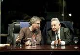 Juan Carrin y el director David Trueba durante su encuentro en la UPCT