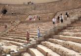 Turistas en el Teatro Romano