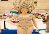 Exposici�n de trajes y complementos del Carnaval de Cartagena en el Corte Ingl�s