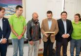 Recibimiento de Andr�s Lled� tras completar su reto