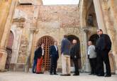 Visita del alcalde y el obispo a la Catedral Santa Mara la Vieja de Cartagena