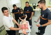 Curso de uso del desfibrilador para voluntarios de Protecci�n Civil