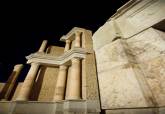 Teatro Romano bajo la luz de la luna