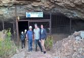 Visita a la cueva Victoria