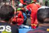 Expectacin en el puerto con los rescates de trfico de Bomberos de toda Espaa
